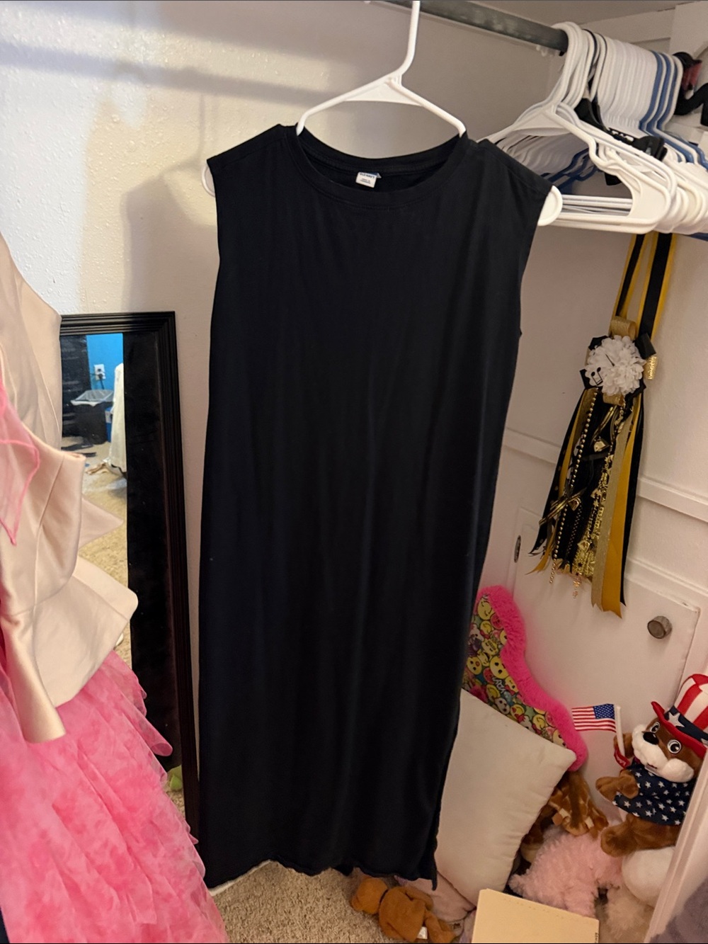 Old Navy Black Sleeveless Maxi Dress